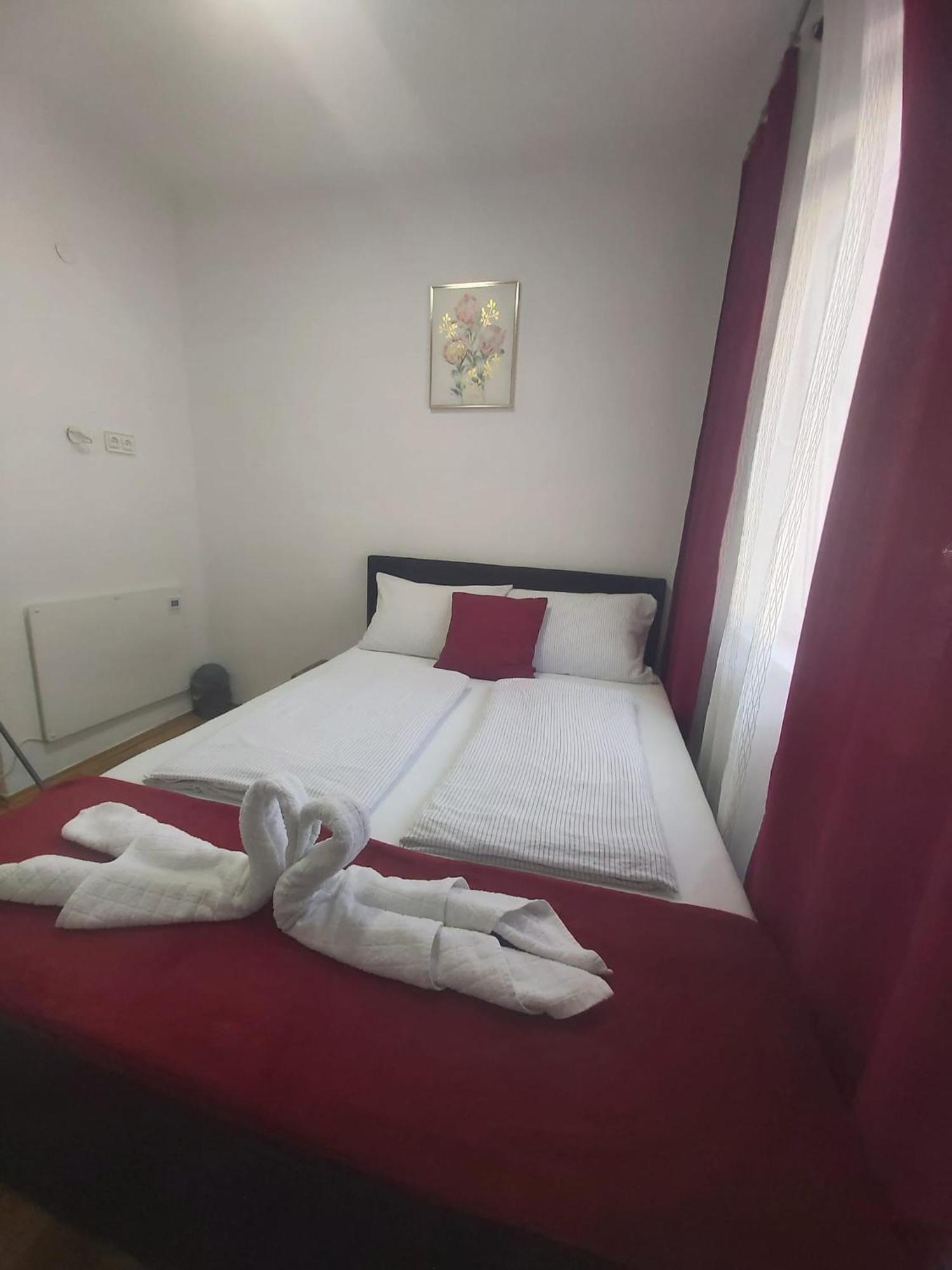 Panda Rooms Марібор Екстер'єр фото