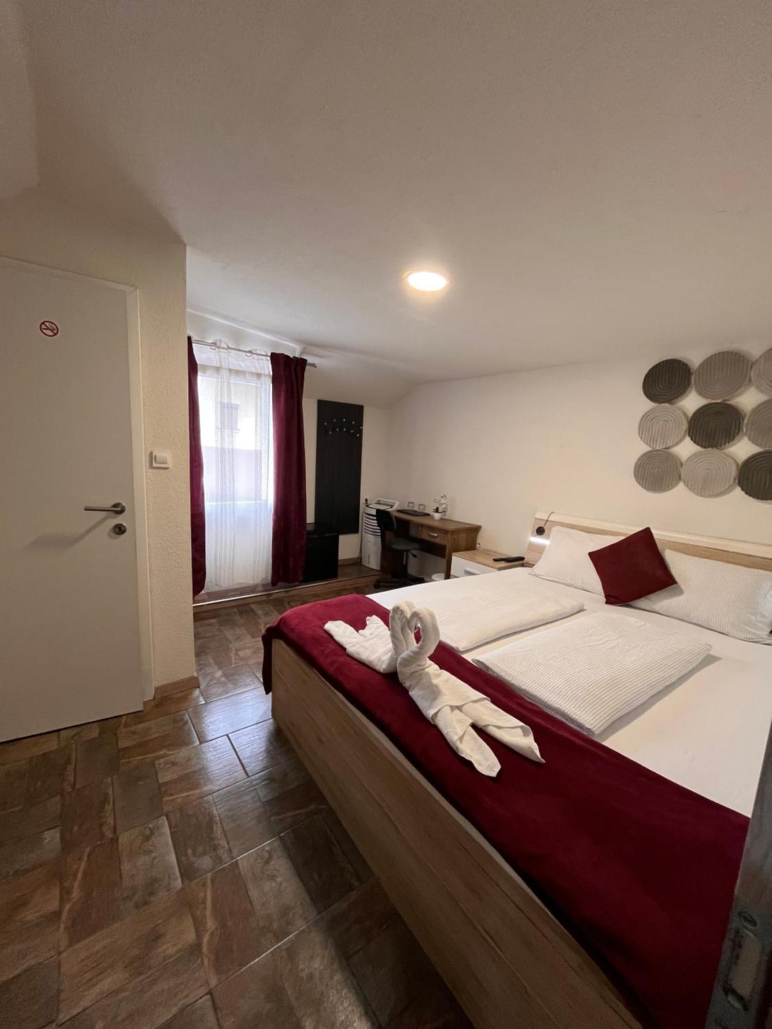 Panda Rooms Марібор Екстер'єр фото